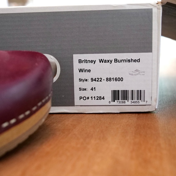 Dansko Britney Waxy Burnished Wine Clogs, 10.5 — NWT - Picture 9 of 10